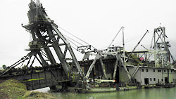 Yuba Dredge